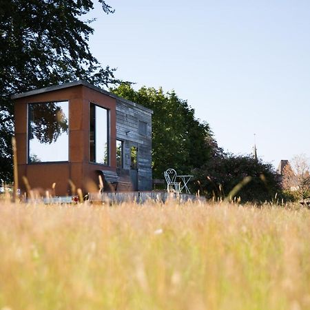 La Tiny Du Parc : Saint Symphorien Des Monts Vila Ernée Exterior foto